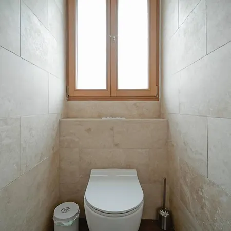 Feriehus Chez L'antiquaire, Un Repaire Arty Aux Puces De Saint-ouen *